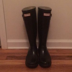 Black Hunter Rainboots